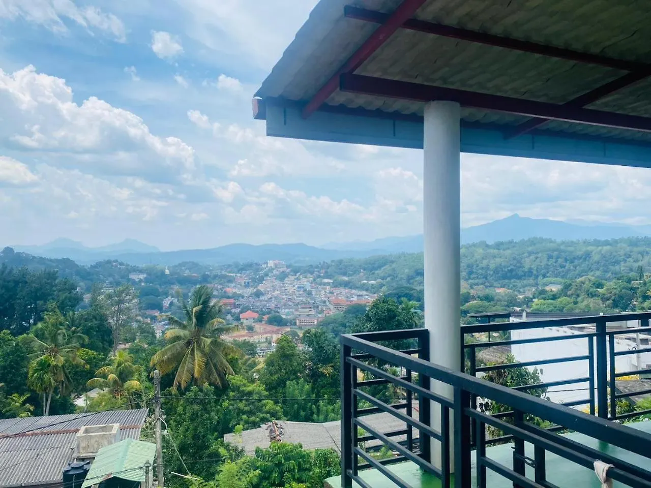 Oneview Chalet kontakter